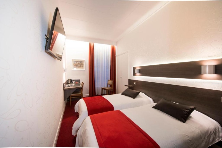 Twin room
