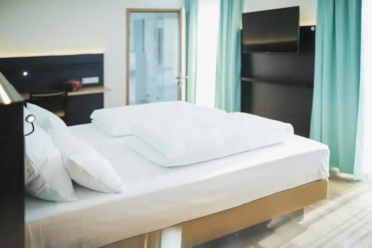 Hotel U7