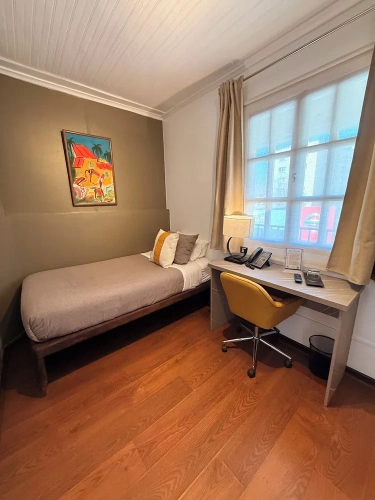 Classic Single room