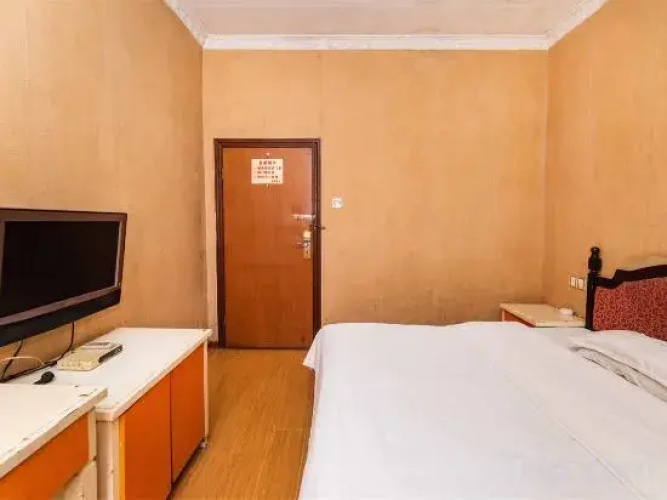 Kangbin Hostel
