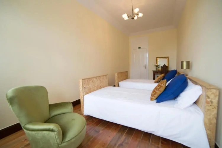 Twin room