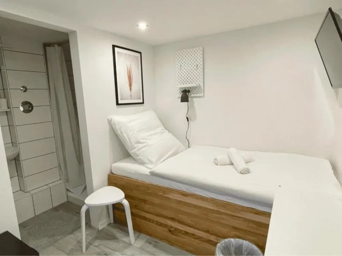 Standard Single room