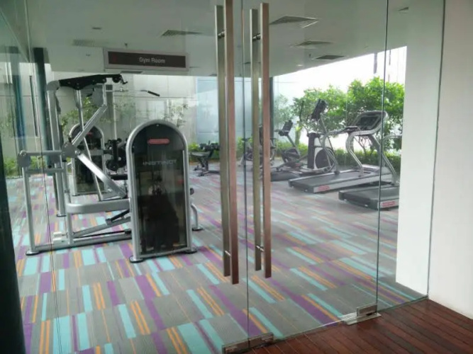 Summer Suites Express - Hostel