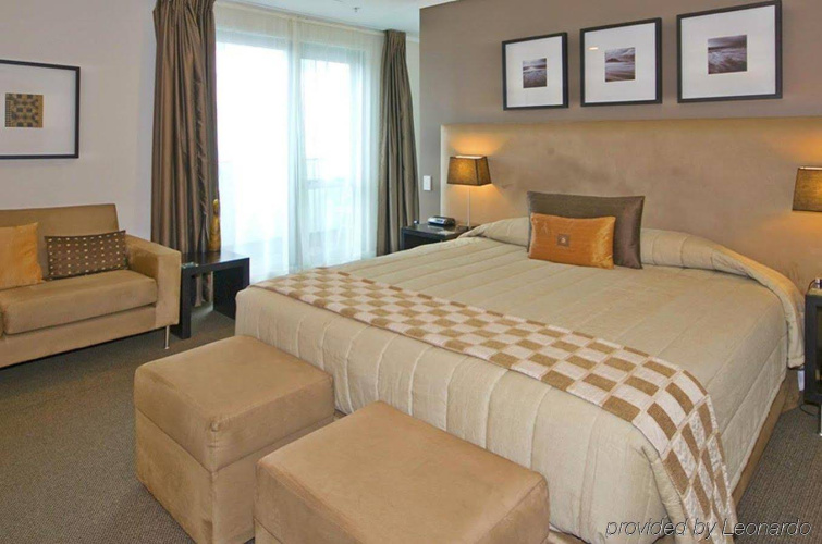 Hotel on Devonport