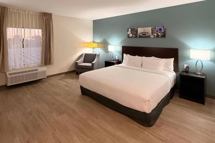 Sleep Inn - Oklahoma City Airport - Bethany, OK