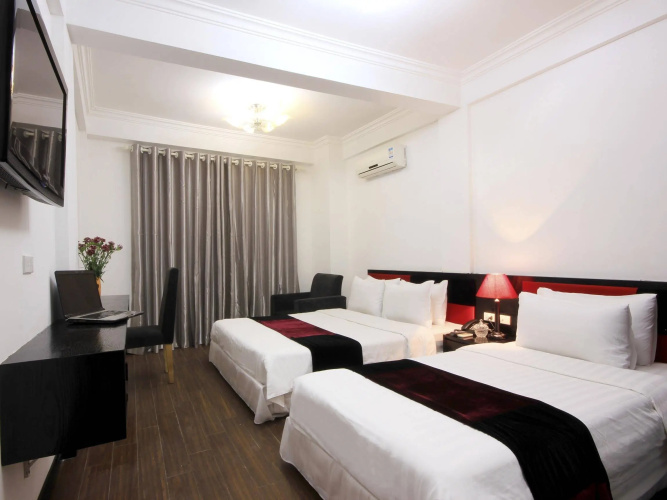 Hanoi Crystal Hotel
