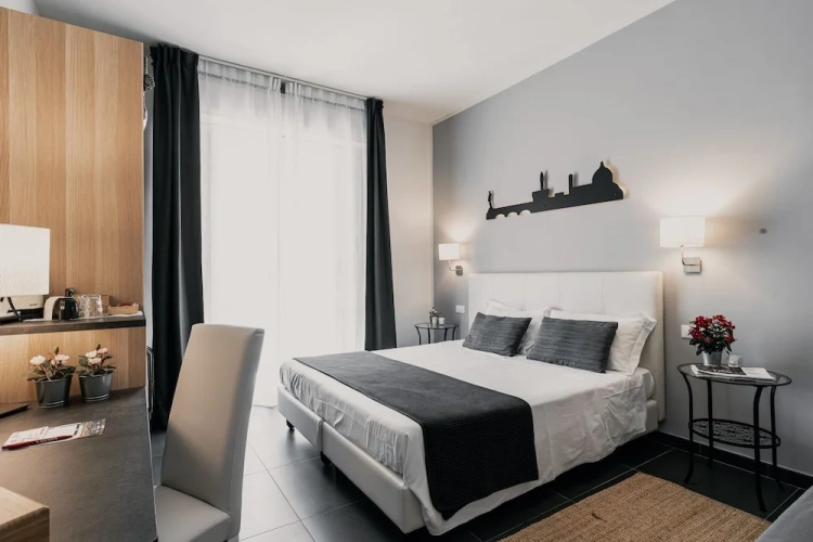 1 Bedroom Deluxe Triple room with balcony