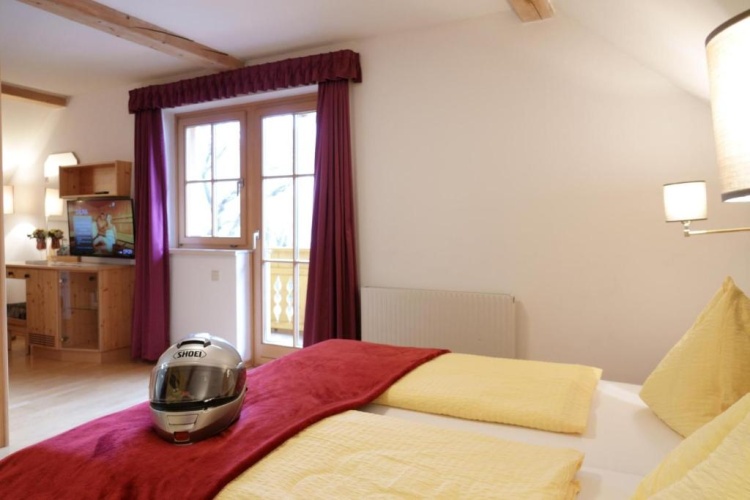Standard Double room with mountain view