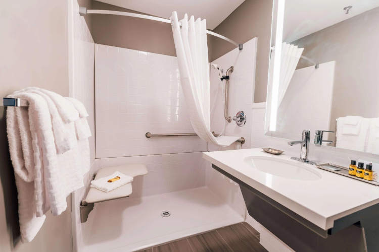 Best Western Plus Executive Residency Waterloo & Cedar Falls photo 11