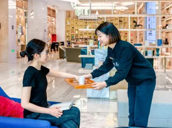 Atour Hotel