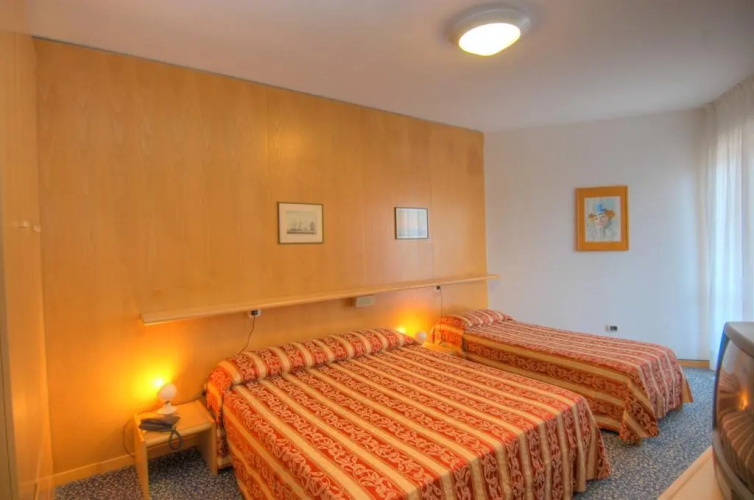 Hotel Bristol