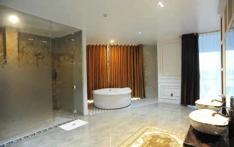 B.O.B Hotel