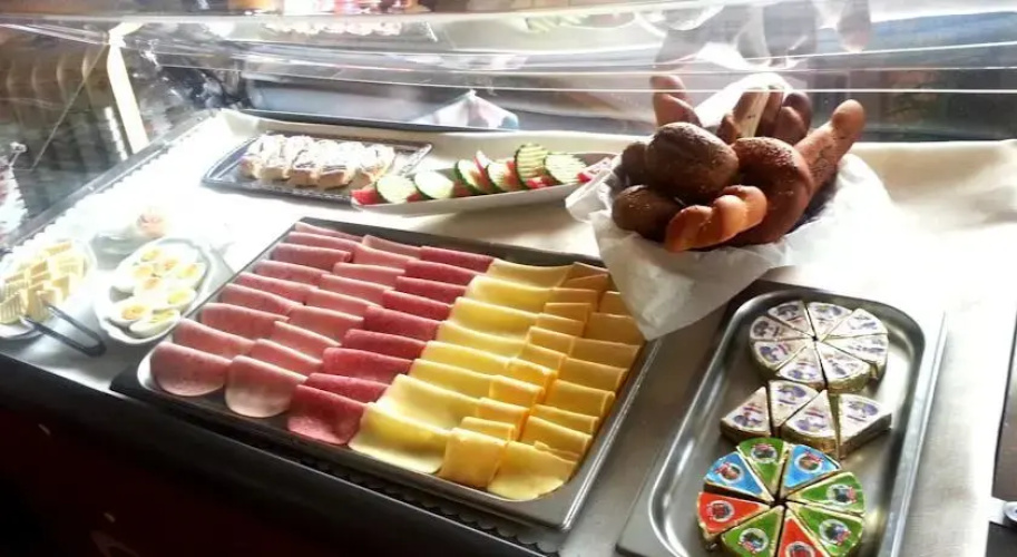Zum Platzhirsch