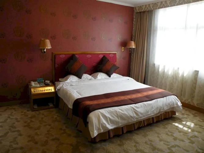 Yuci Financial Hotel