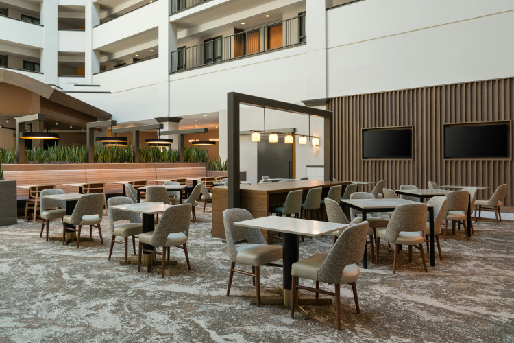Embassy Suites by Hilton Hot Springs Hotel & Spa photo 31