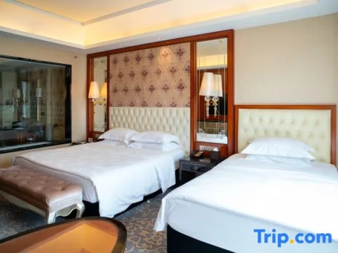 Economy Family Suite