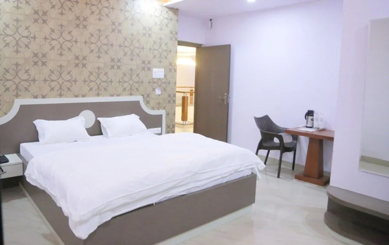Hotel Saraogi Palace