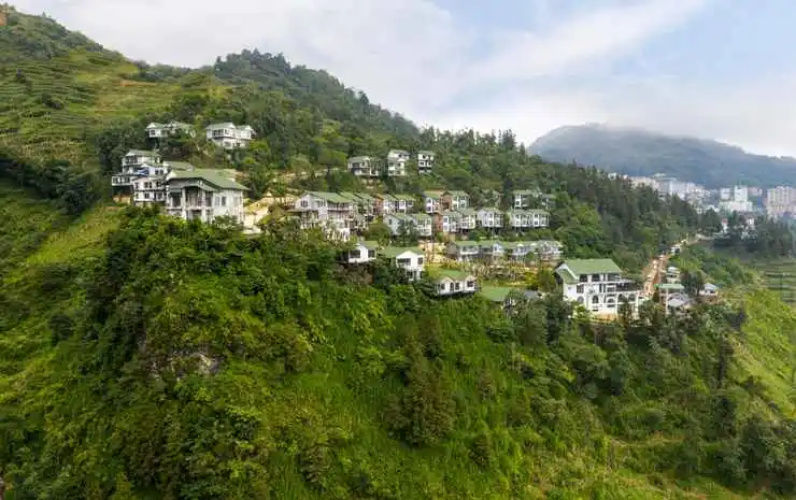Sapa CatCat Hills Resort