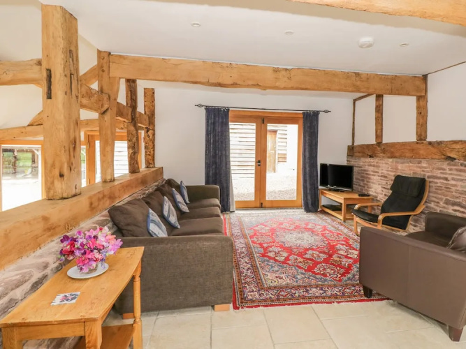 Farm House Barn