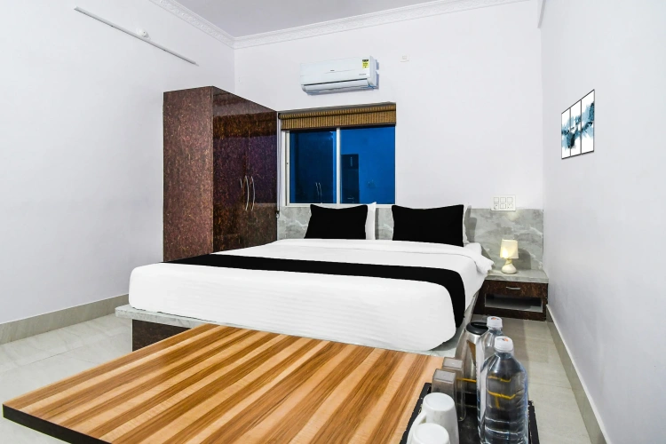 Classic Triple room