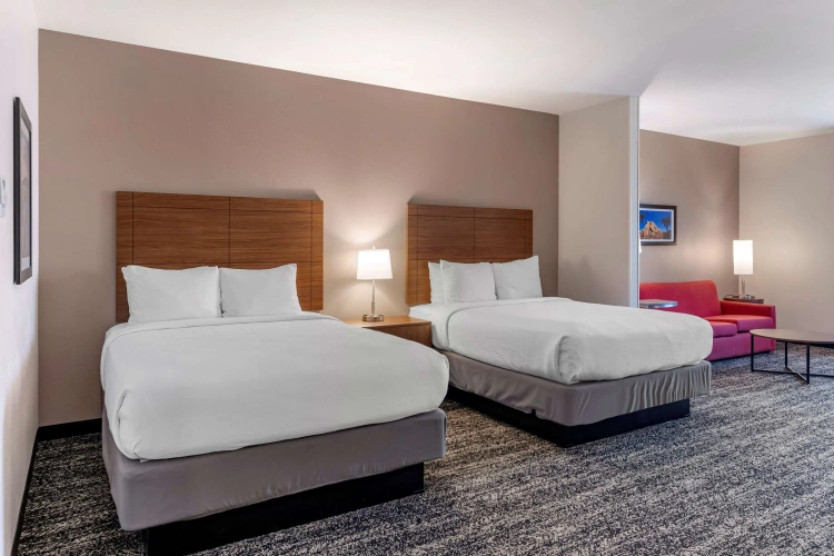 Standard Quadruple room