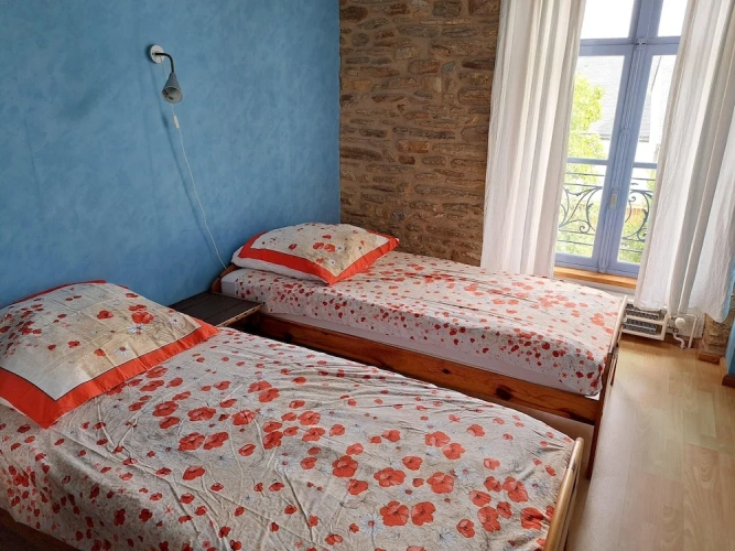4 Bedrooms Deluxe Apartment