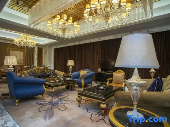 Presidential Suite