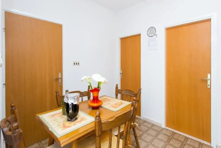 Apartments Anka