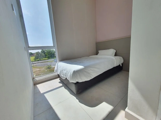 Deluxe Single room