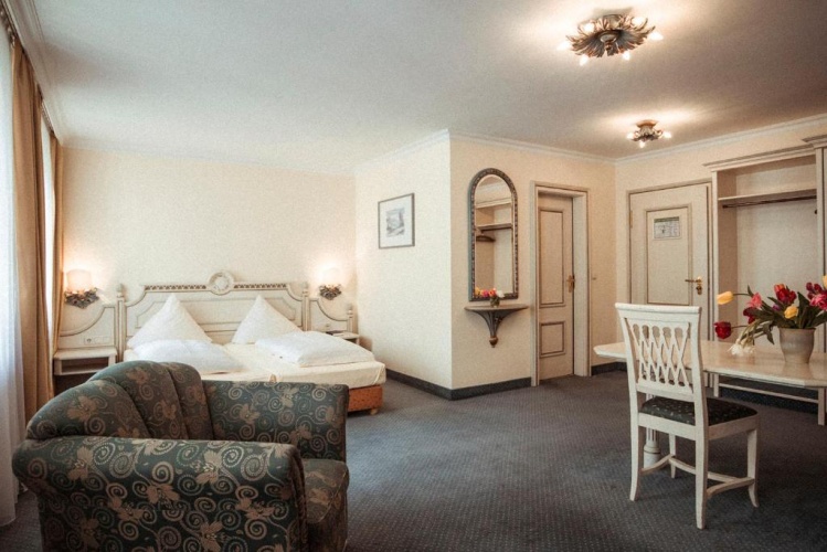 Double Suite