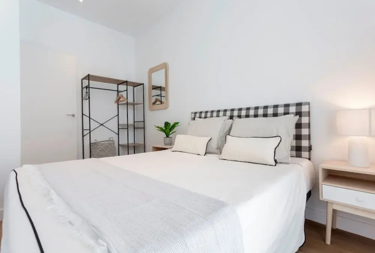 Bright 2BD Apartment in Madrid Zabaleta IV