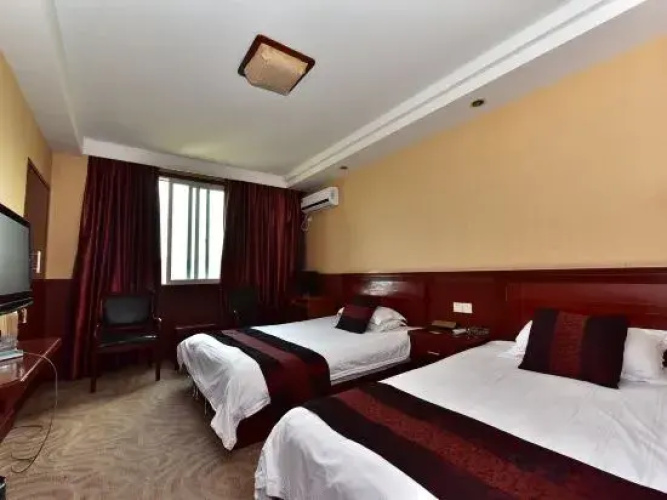 Longxian Hotel