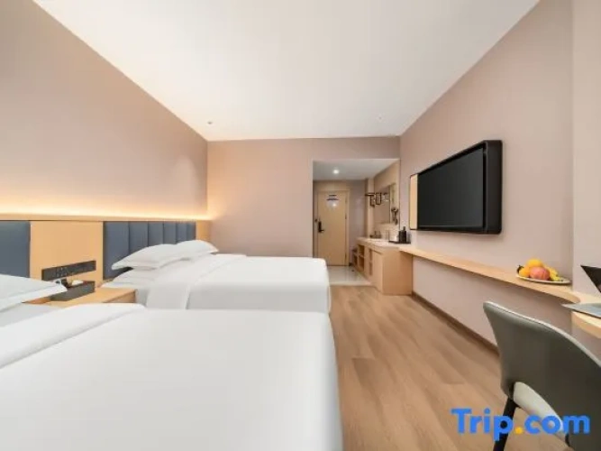 Premier Family room