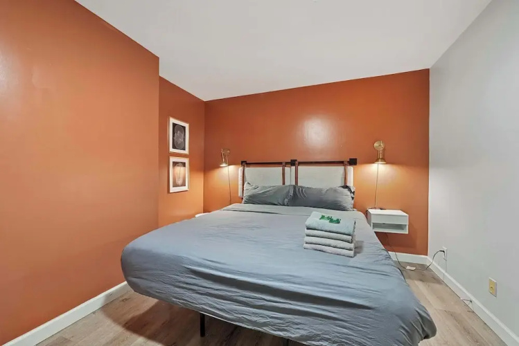 The Luxe Pearl Residences 870