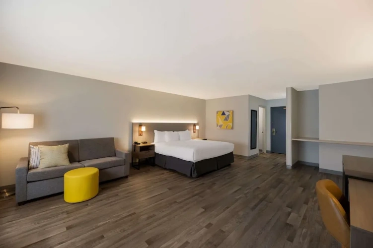 Double Suite