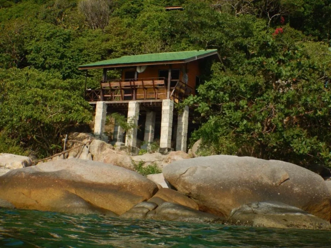 Deluxe Double Bungalow with sea view