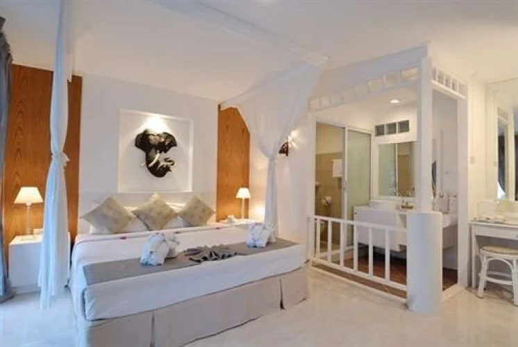 Island Resort And Spa