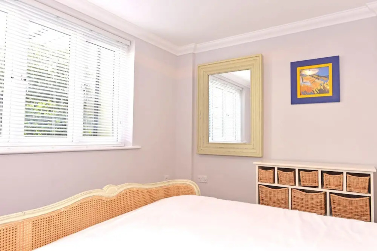 Stagedoor Apartment