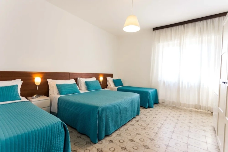 Standard Quadruple room with balcony