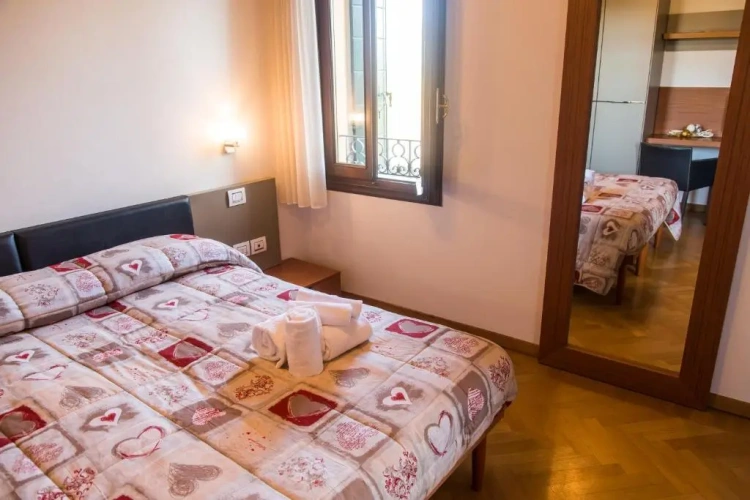Standard Double room with balcony and with view