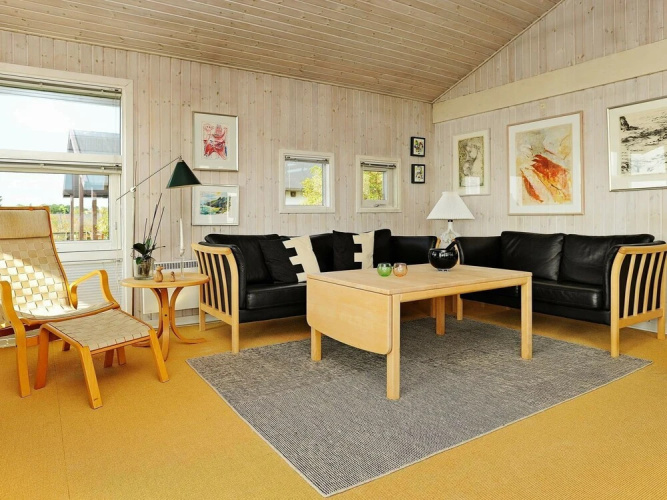 Gorgeous Seaside Holiday Home in Faaborg