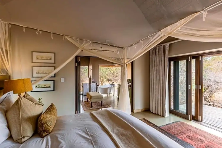 Deluxe Double Suite