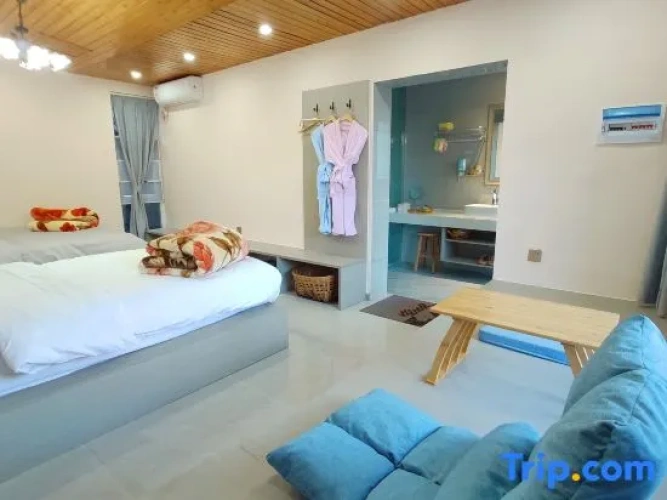 Quadruple Suite