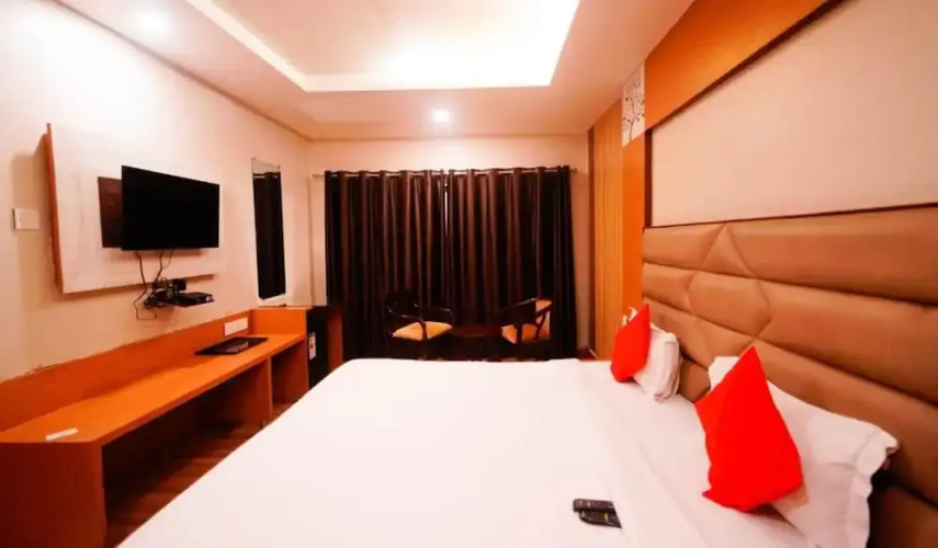 Hotel Yugantar & Banquets