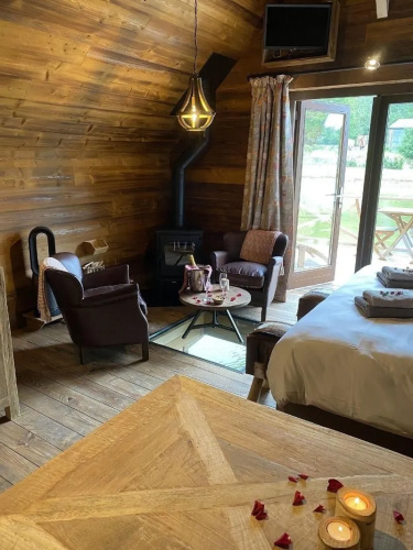 AquaLodge