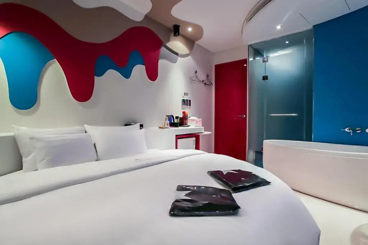 Nine Star Hotel