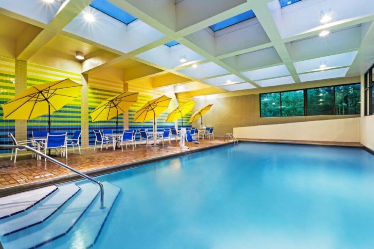 Crowne Plaza Knoxville Downtown University photo 17