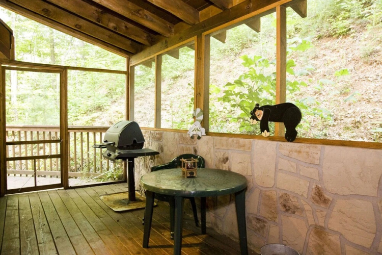 The Cubby Hole by Eagles Ridge Resort