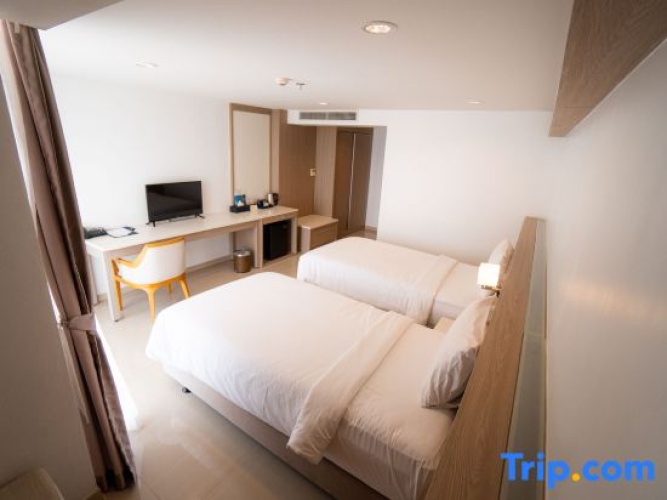 Deluxe Single room