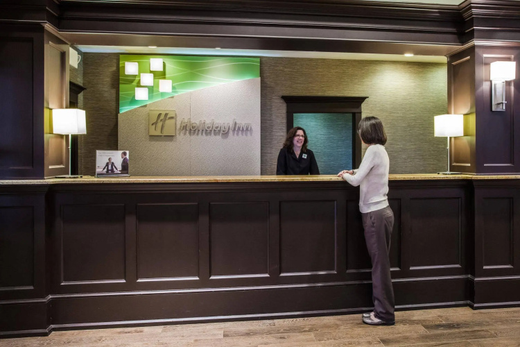 Holiday Inn Saratoga Springs photo 31